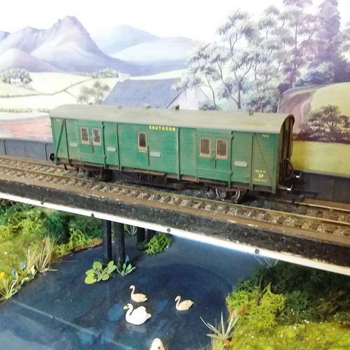 Hornby r4340a maunsell - (oo), sr