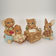 Set of three Vintage Pendelfin