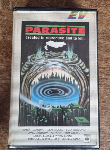 Parasite big box pre cert - parasite,