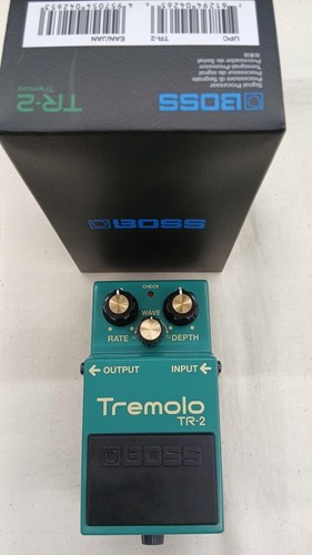 Boss tremolo pedal guitar - pedal,