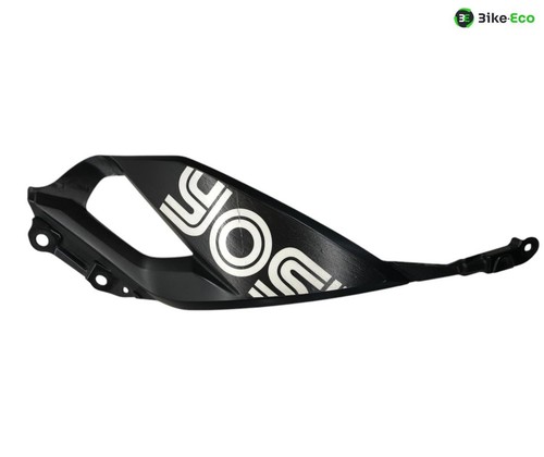 Right side cover suzuki gsxs - right,