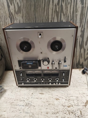 Read akai model 1800ss - read,