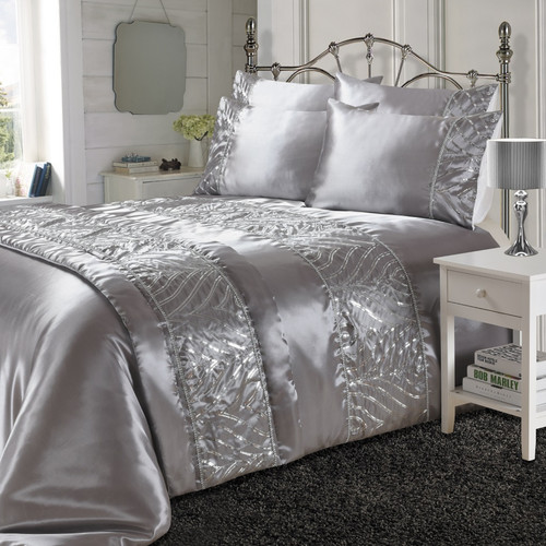 Luxurious shimmer diamante - luxurious,