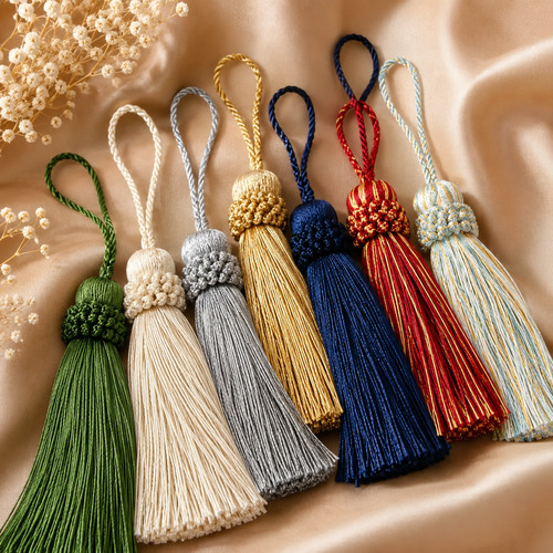 Decorative key tassels,vintage