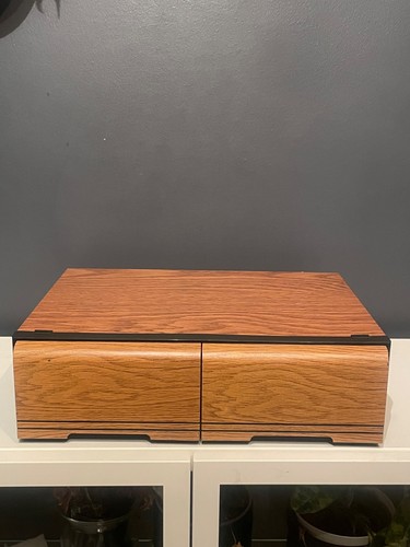 Vintage oak finish media - oak,