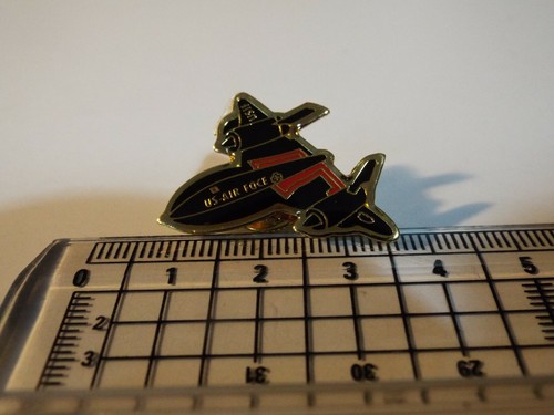 Aircraft pin badge - aircraft,