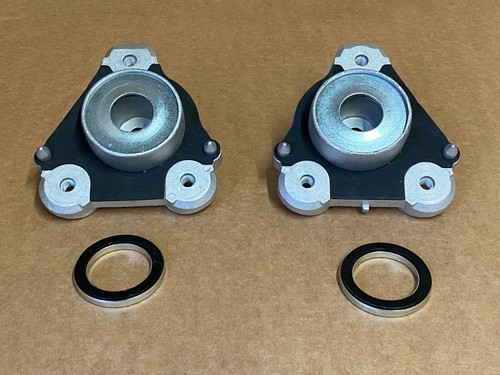 Pair front strut top - strut, mounts