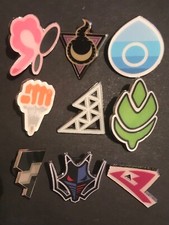 9 X Pokemon Pin Badge Metal