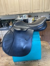 Quality Cliff  Barnsby Black English  Jumping  Saddle 17 “Medium