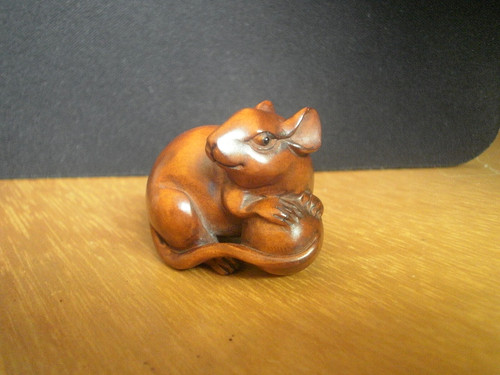 Hand carved wood - hand, netsuke