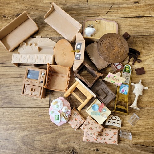 Job lot sylvanian - lot,