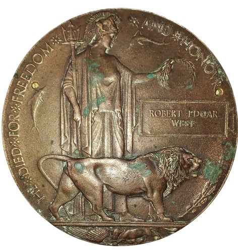 Memorial plaque ww1 5th - memorial, to