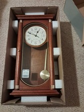 Seiko Dark Wood Oak Finish Westminster Chime Battery Pendulum Wall Clock QXH039B
