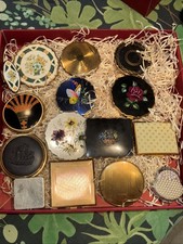 Vintage Stratton Powder