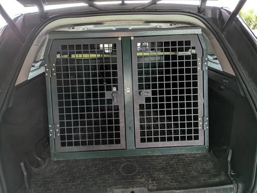 Trans double dog - k9,