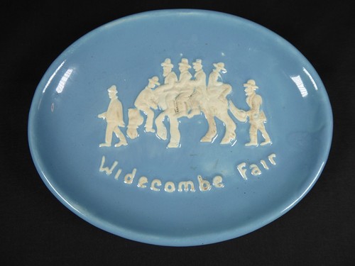 Widecombe fair dish blue and - -,