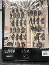 Isla Poppy & Seren Floral