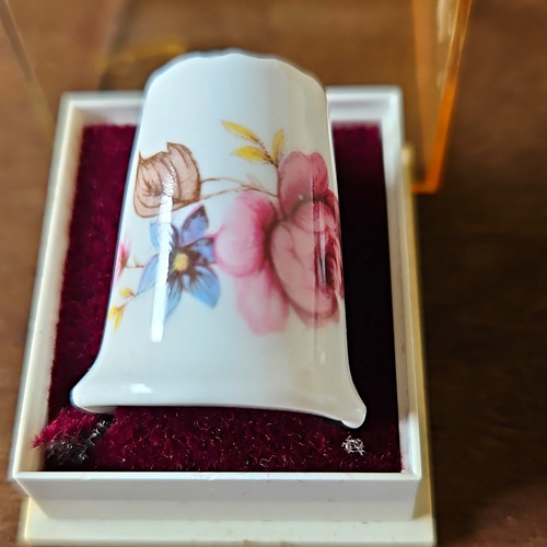 China porcelain sewing thimble - china/porcelain,
