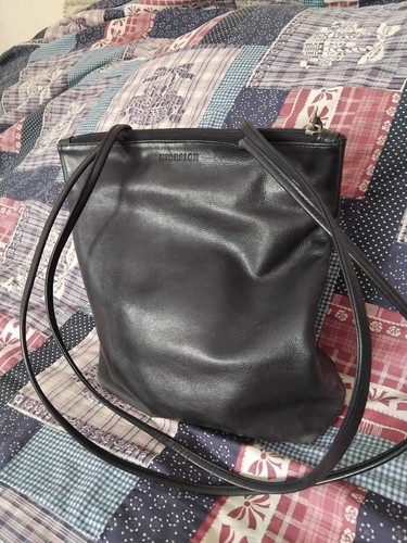Black hidesign real leather - black,