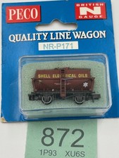 Peco N NR-P171 Tank wagon 'Shell Electrical Oils' in Maroon