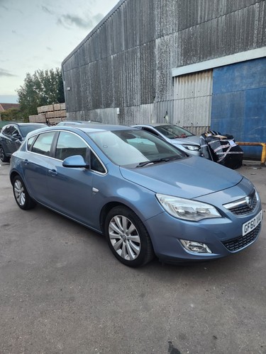 Vauxhall astra mk6 hatchback - vauxhall,