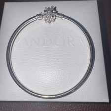 Pandora snowflake clasp Bangle