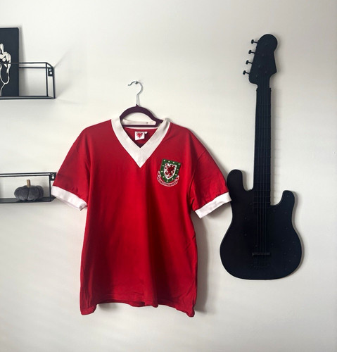 Wales home shirt red adults - home,