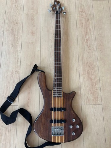 Washburn taurus t24 string - t24, 4-string