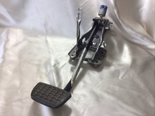 LEXUS LS SERIES LS400 Brake Pedal FROM A 1998 CAR AUTO COMPLETE SWITCH
