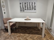 Extendable Kitchen Table with 2 Benches