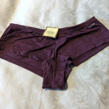 @ BNWT La Senza Lingerie berry coloured pants Size-Large new