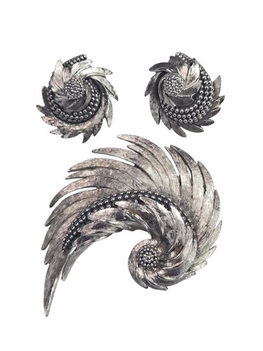 Boucher vintage jewelry - vintage, 1960s