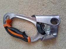 Petzl ascension right - petzl,