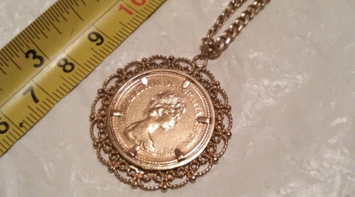 22ct gold full - sovereign, 1978
