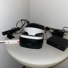SONY PLAYSTATION VR HEADSET V2 & camera  plus Ps5 adapter FOR PS4 PS5