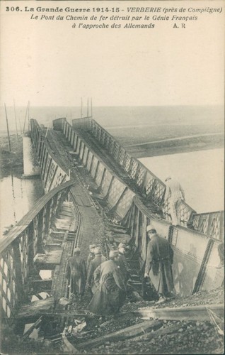 Postcard ww1 damaged - postcard,