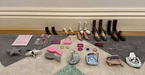 Bratz doll spares - bratz, accessories