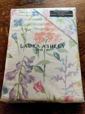 NEW Laura Ashley Elston