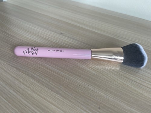 Mally large angled blush - large,