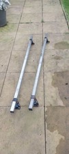 Rhino  Rack Roof Bars