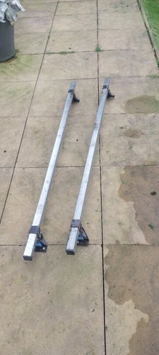 Rhino rack roof bars - rack,