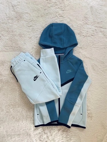 New season nike tech - new,