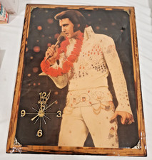 ELVIS PRESLEY WALL CLOCK APP