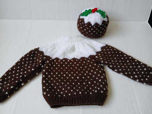 Hand knitted aran - aran, christmas