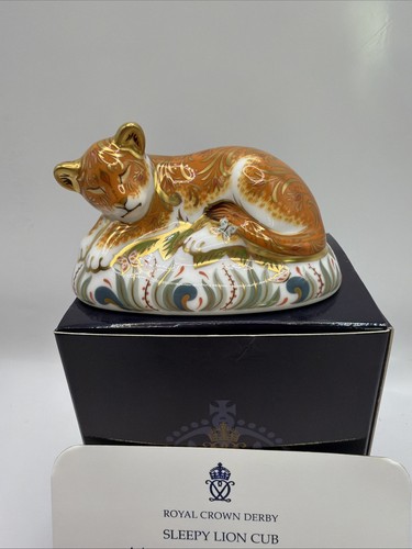 Royal crown derby paperweight - crown,