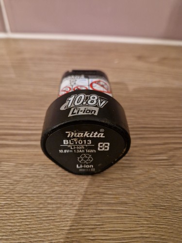 Genuine makita 1 - genuine, 10.8v