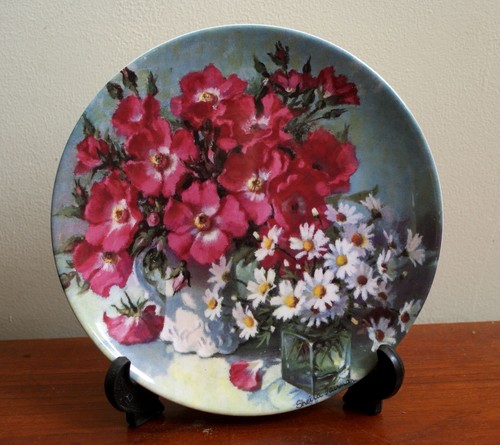 Vintage wedgwood crimson - vintage,