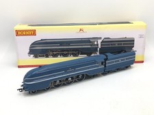 Hornby OO - R3857 LMS Streamlined Princess Coronation 4-6-2 "Coronation" 6220
