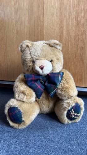 Harrods christmas large bear - christmas,