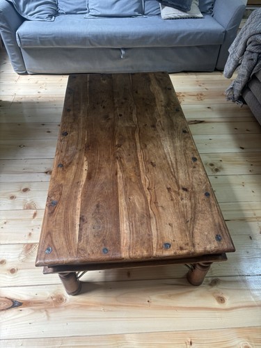 Large coffee table - large,